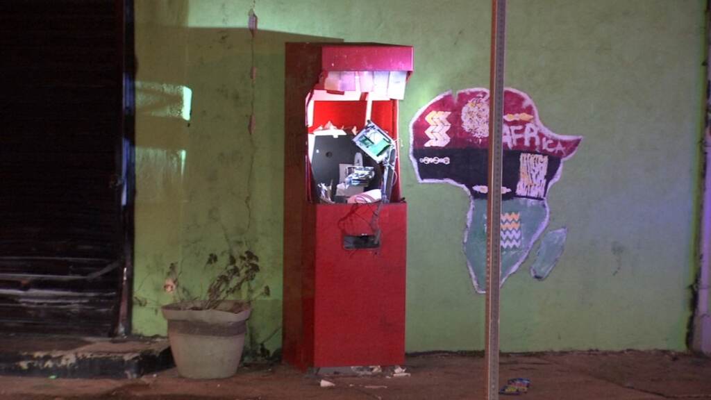 atm-explosion-6abc-2023-01-30 Damaged ATM on the street corner.