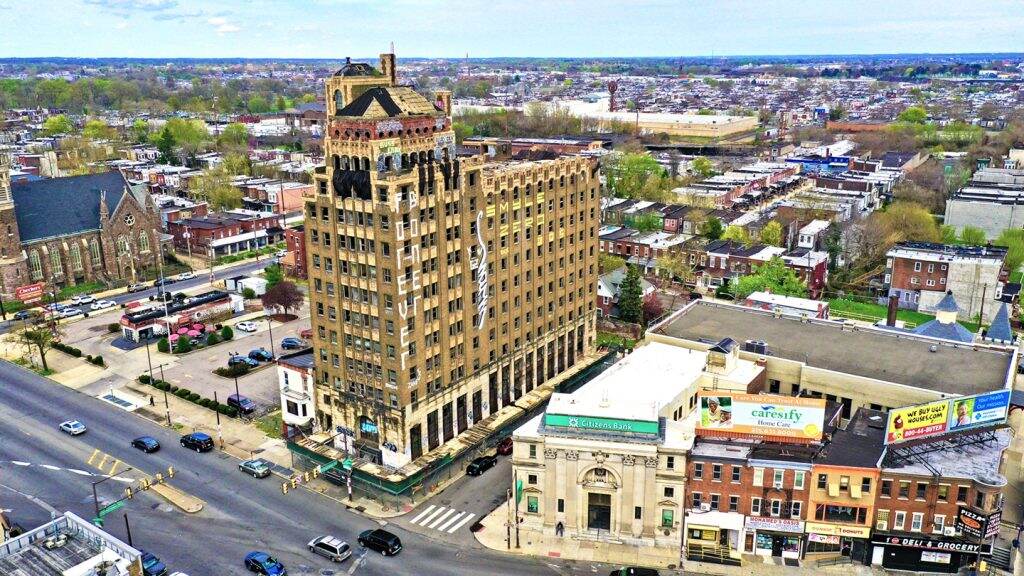 beurybuilding-boner4ever-shiftcapital-1024×576 An aerial view of a block in North Philly.