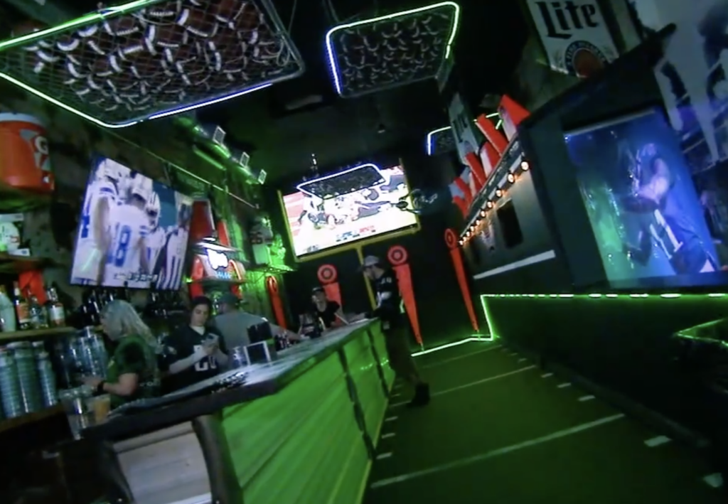 tinsel-eagles-bar-6abc-2023-01-20 The jingling bells, string lights, Santas and snowmen have been replaced by a Birds' fan oasis that's sure to excite your feelings of nostalgia. (6abc)