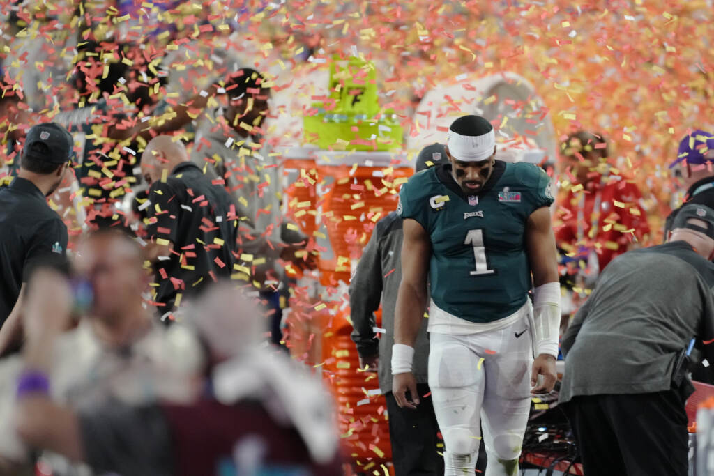 Super Bowl Football Philadelphia Eagles quarterback Jalen Hurts (1) reacts after their loss against the Kansas City Chiefs in Super Bowl LVII, Sunday, Feb. 12, 2023, in Glendale, Ariz.