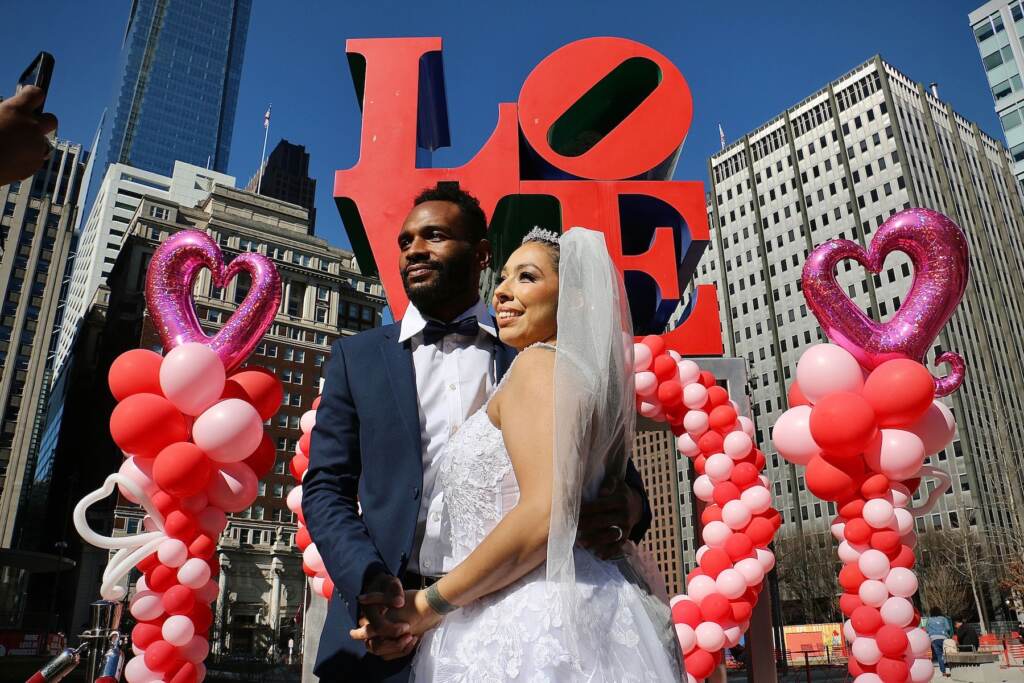 love-park-valentines-day-wedding-e-lee-2023-02-14-2 File photo: Arthur and Angie Long get married in Love Park on Valentine’s Day. (Emma Lee/WHYY)
