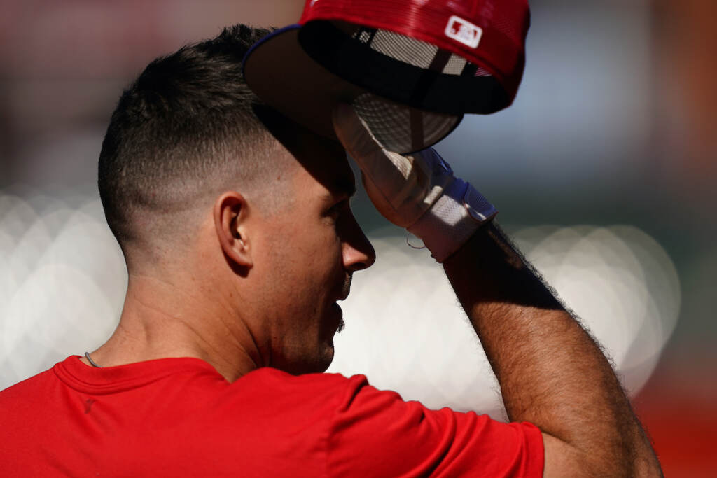 Braves Phillies Baseball File photo: Philadelphia Phillies catcher J.T. Realmuto takes part in batting practice before Game 3 of baseball's National League Division Series against the Atlanta Braves, Friday, Oct. 14, 2022, in Philadelphia