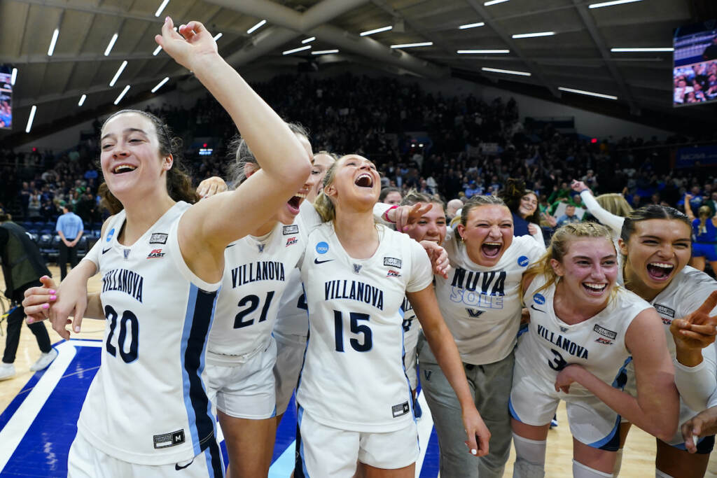 NCAA Florida Gulf Coast Villanova Basketball Villanova players celebrate after winning a second-round college basketball game against Florida Gulf Coast in the NCAA Tournament, Monday, March 20, 2023, in Villanova, Pa. (AP Photo/Matt Rourke)