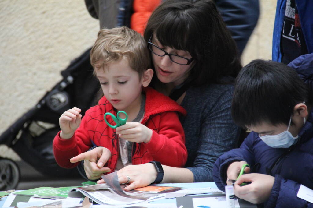 IMG_4080 Children observed the 3D art pieces and create some works of their own during the PECO Free First Sunday Family Day on Mar. 5, 2023 at the Barnes Foundation