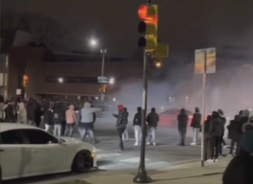 reckless-driving-6abc-spring-garden-2023-03-13 Viewer video shows the smoking rubber and dangerous driving near the Philadelphia Museum of Art on Saturday at 11 p.m. (6abc)