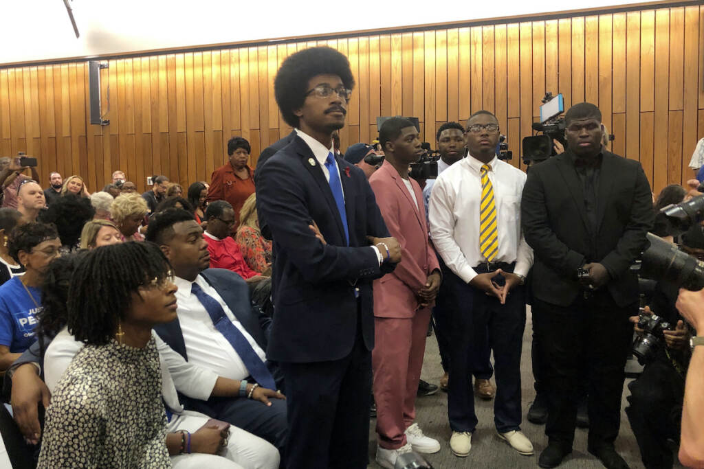 Tennessee-Lawmakers-Expulsion Justin Pearson enters the meeting room of the Shelby County Board of Commissioners on Wednesday, April 12, 2023 in Memphis