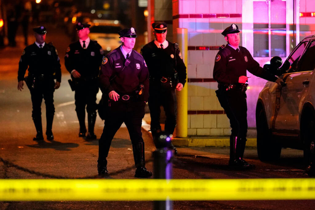 Shooting Philadelphia Police at a crime scene.
