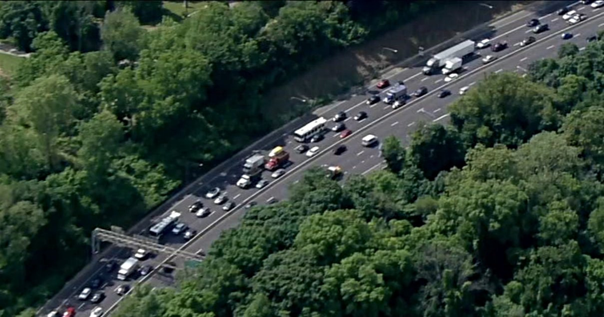 13265920_051823-wpvi-fake-grenade-i76-invex-4pm-CC-vid (6abc)