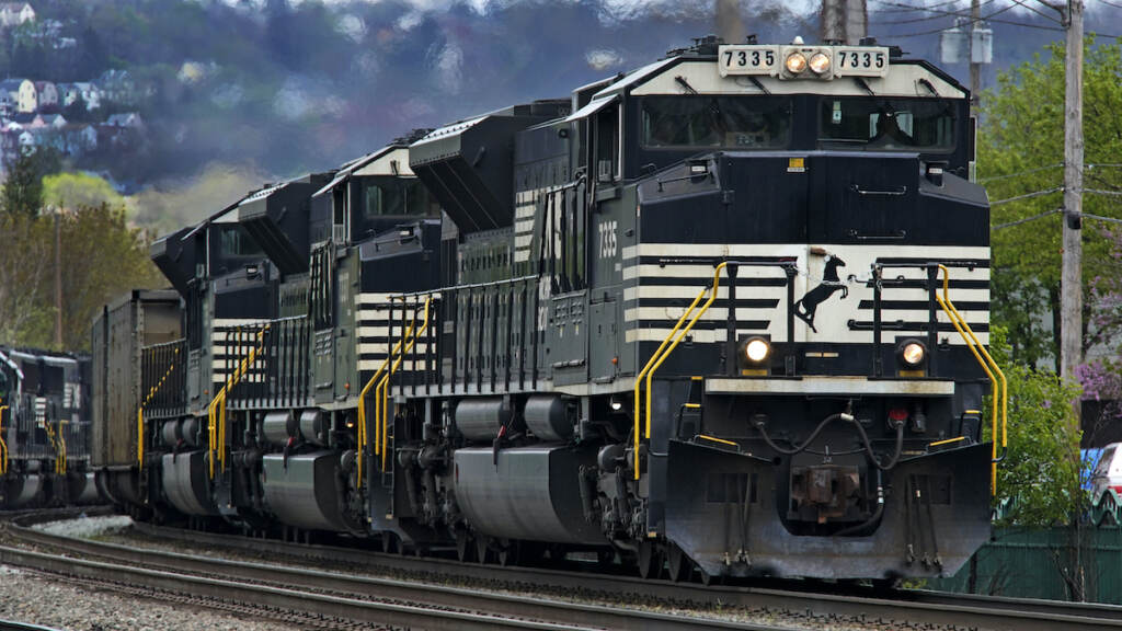 Earns Norfolk-Southern A Norfolk Southern freight train makes it way through Homestead, Pa.