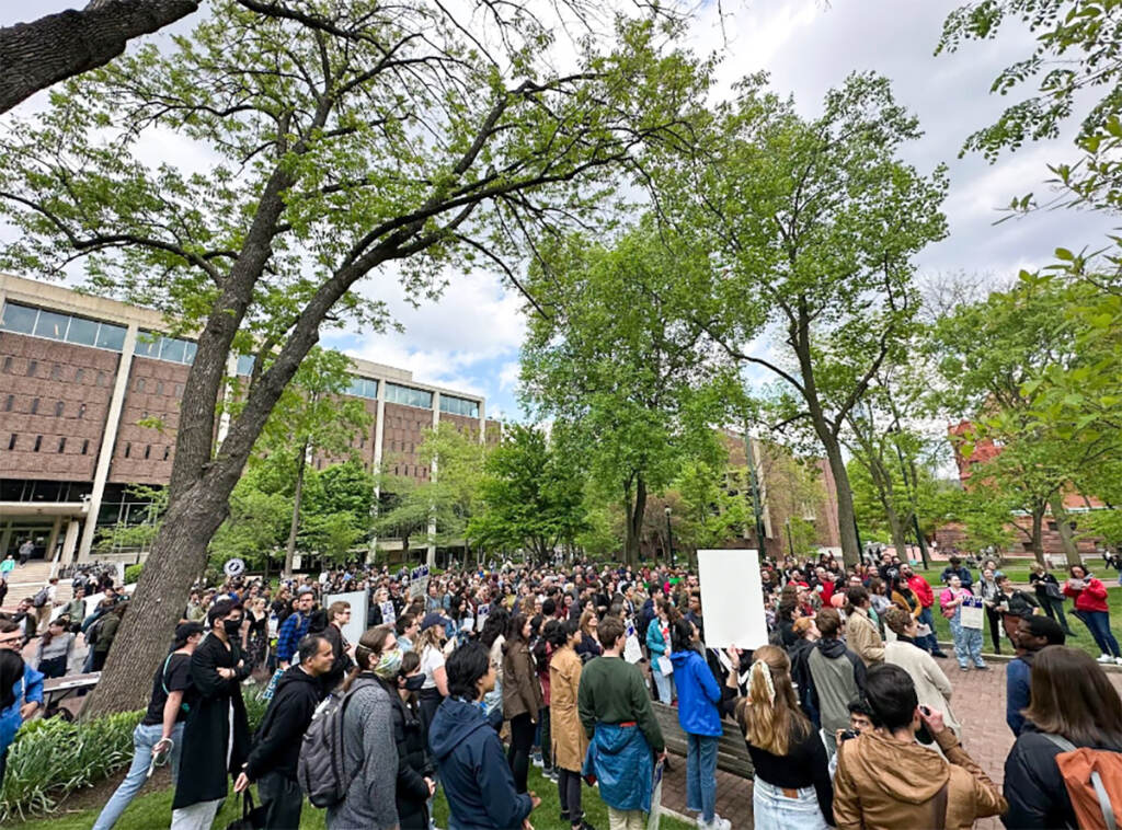 penn-gradstudent-workers-union-rally Members of GET-UP rally on Penn's campus, asking the university to voluntarily recognize its union