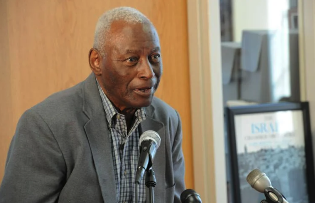 charles-l-blockson-philadelphia-tribune Charles L. Blockson speaking at a podium