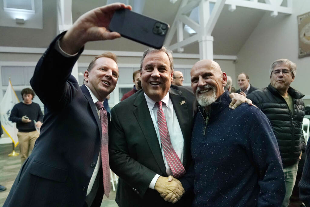 Election 2024 Christie Former New Jersey Gov. Chris Christie, center, poses for a selfie after a town hall style meeting at New England College