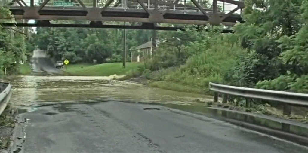 (6abc)