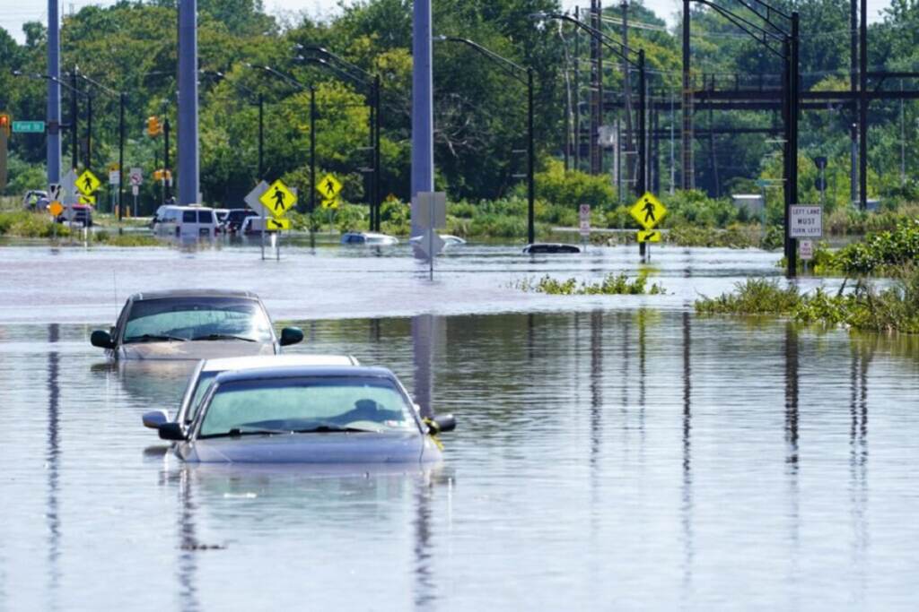 ida-flooding-2021-ap cars submerged in flood waters