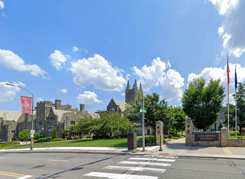 stjoesuniversity-exterior St. Joe's Hawk Hill campus