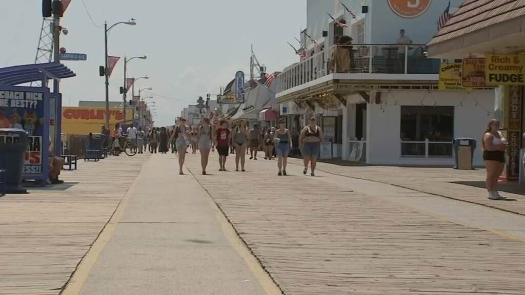 wildwood-curfew The boardwalk at Wildwood is visible