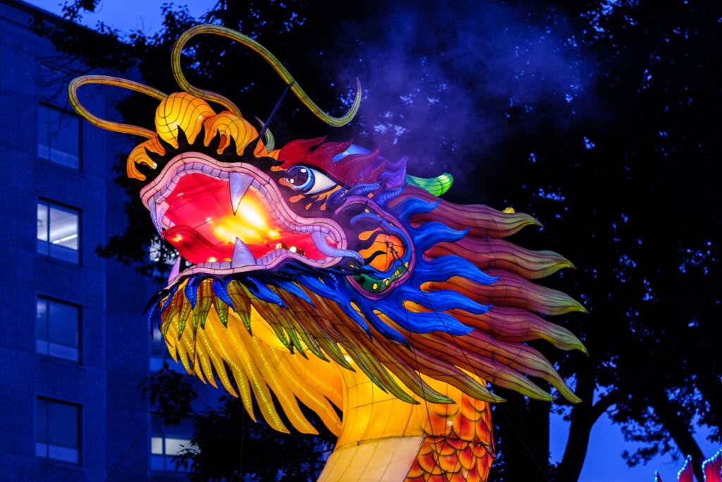 chineselanternfestival2023-franklinsquare-01-scaled A fire breathing dragon lantern