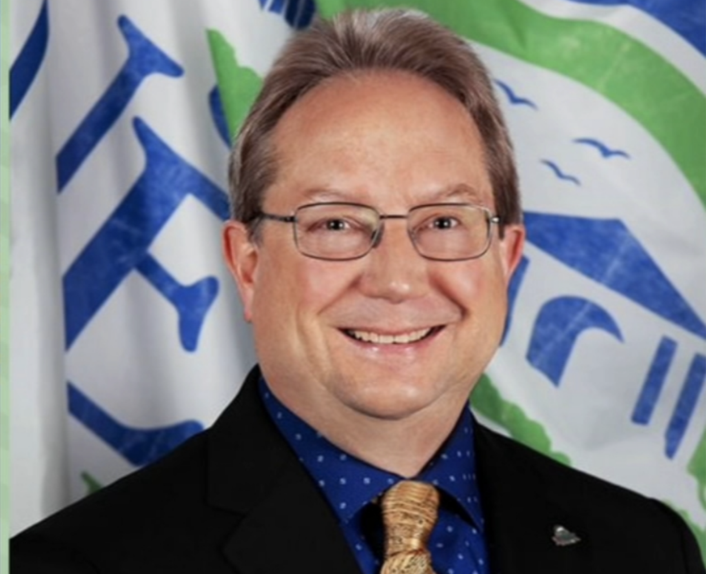 Stu Markham headshot