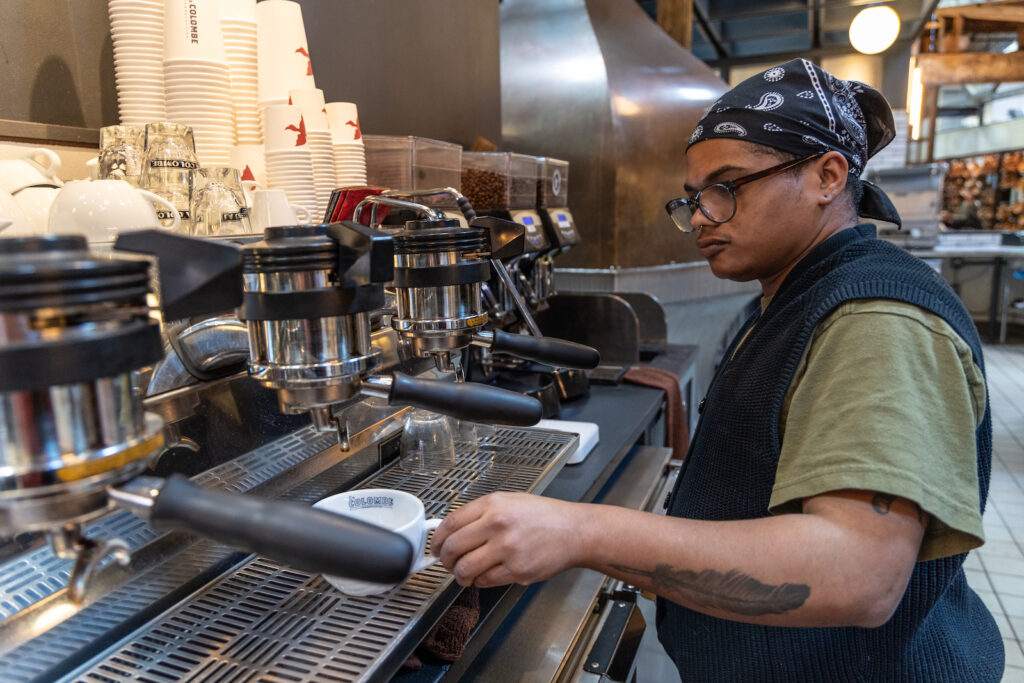 12 18 2023 k paynter la colombe in fishtown-12 Quinn Rodriguez-Williams works at La Colombe in Fishtown