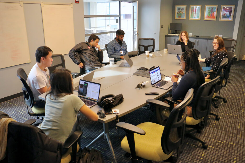 2023 11 30-e lee-philadelphia whyy-the pulse 10 years pitch meeting The team of