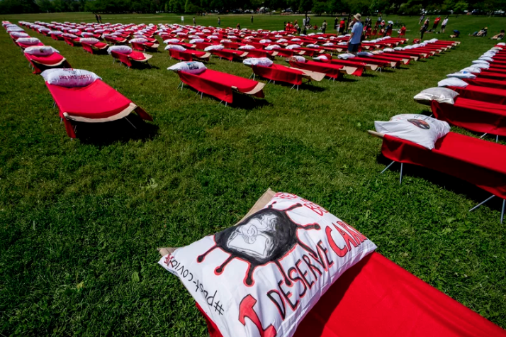 300 cots in front of the Washington Monument on the National Mall in Washington