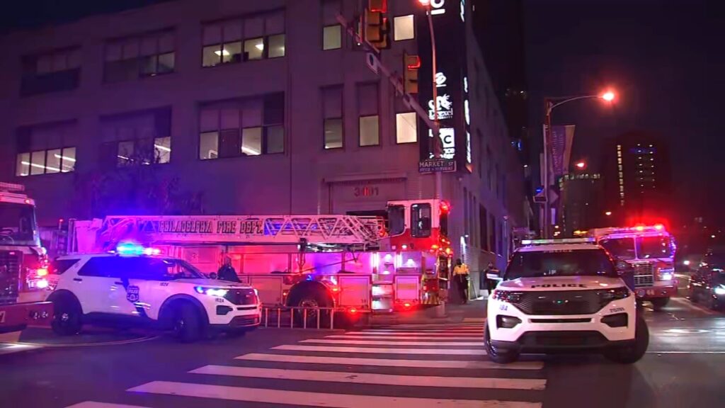 14275415_010324-wpvi-person-killed-by-septa-train-6pm-CC-vid (6abc)