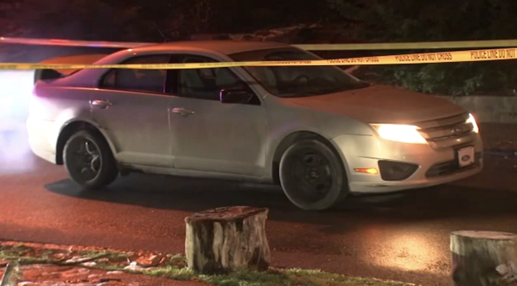 shane-pryor-escape-michael-diggs-wpvi A cream-colored Ford is seen on a Philly street