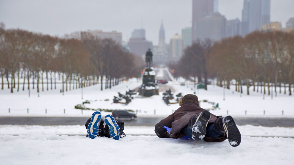 snowday-lindseylasarski sledding