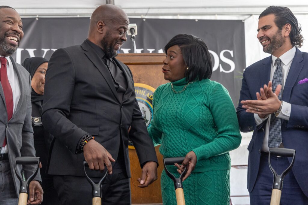 02 20 2024 k paynter reduced size dewud bey mayor parker grays ferry turn the key development (1) Philadelphia Mayor Cherelle Parker and Dawud Bey, owner of Fine Print Construction