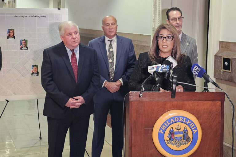 4 council members at a press conference