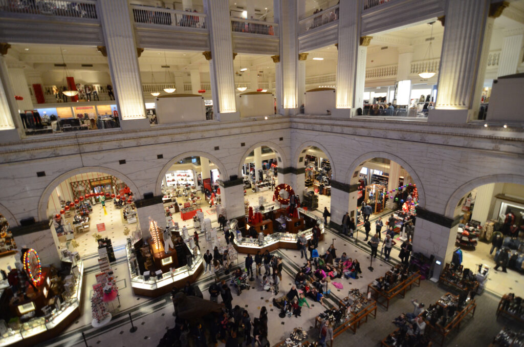 montchr-wanamaker-20151202-34-edit Macys