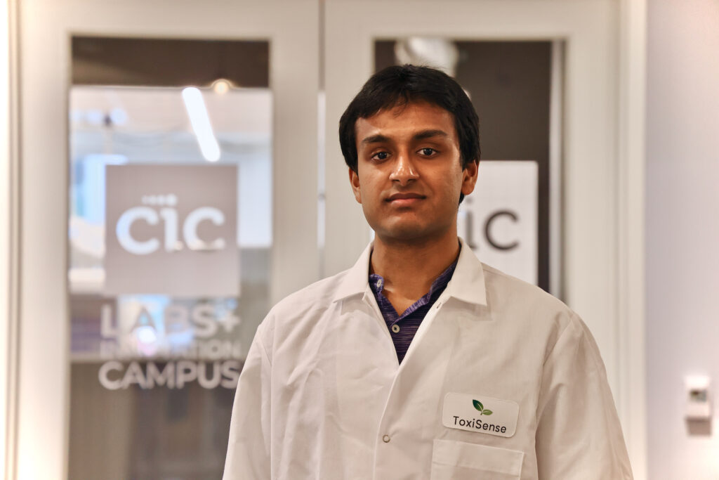 2024 03 19-e lee-aravind krishnan-philadelphia university of pennsylvania-horseshoe crab blood alternative doors Aravind Krishnan