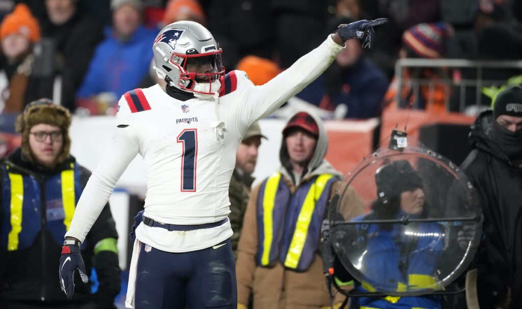 New England Patriots wide receiver DeVante Parke