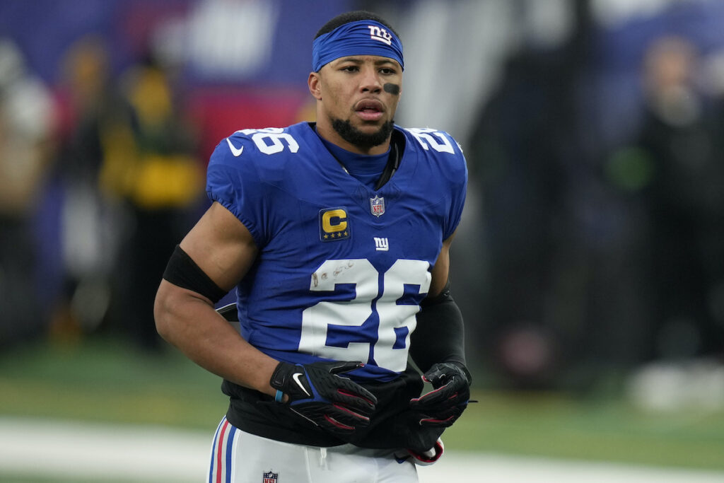 Eagles Giants Football New York Giants running back Saquon Barkley (26) warms up before playing against the Philadelphia Eagles in an NFL football game, Sunday, Jan. 7, 2024, in East Rutherford, N.J. (AP Photo/Seth Wenig)