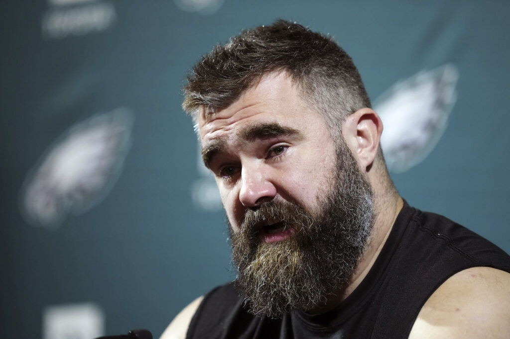 Eagles Kelce Retires Football Jason Kelce