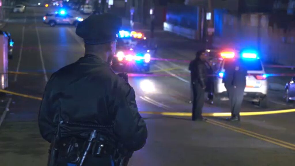 phila-city-violence-6abc-2024-03-06 Police at a crime scene at night