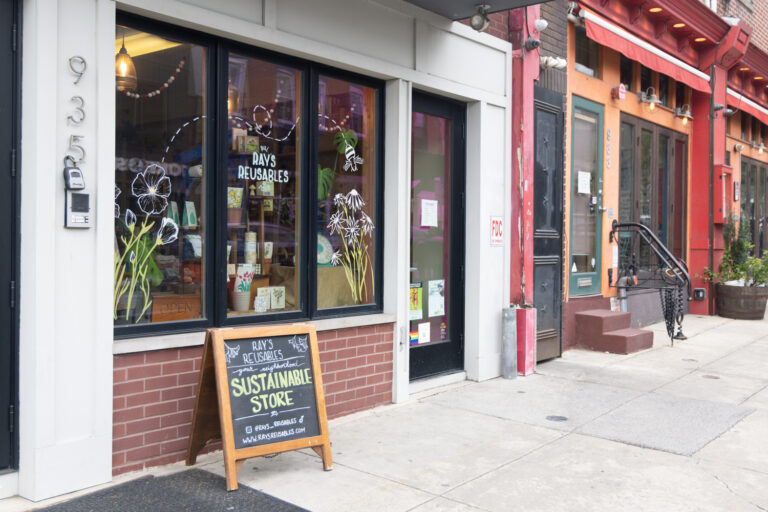 Ray’s Reusables storefront in Philadelphia’s Northern Liberties neighborhood. (Kimberly Paynter/WHYY)