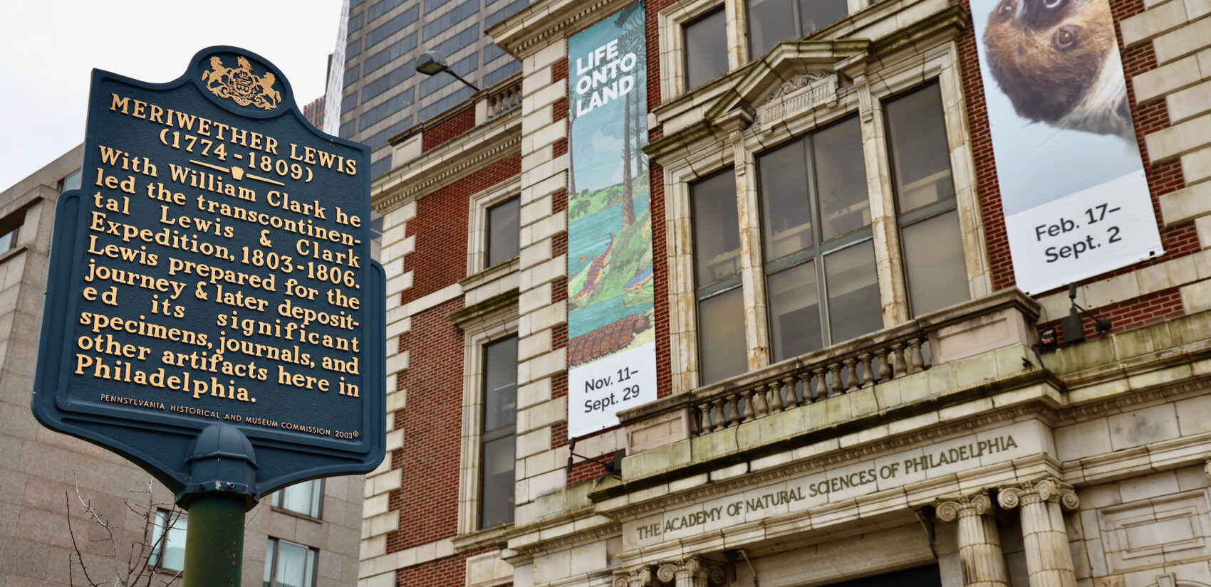 A historical marker outside the Academy of Natural Sciences of Philadelphia dedicated to Meriwether Lewis