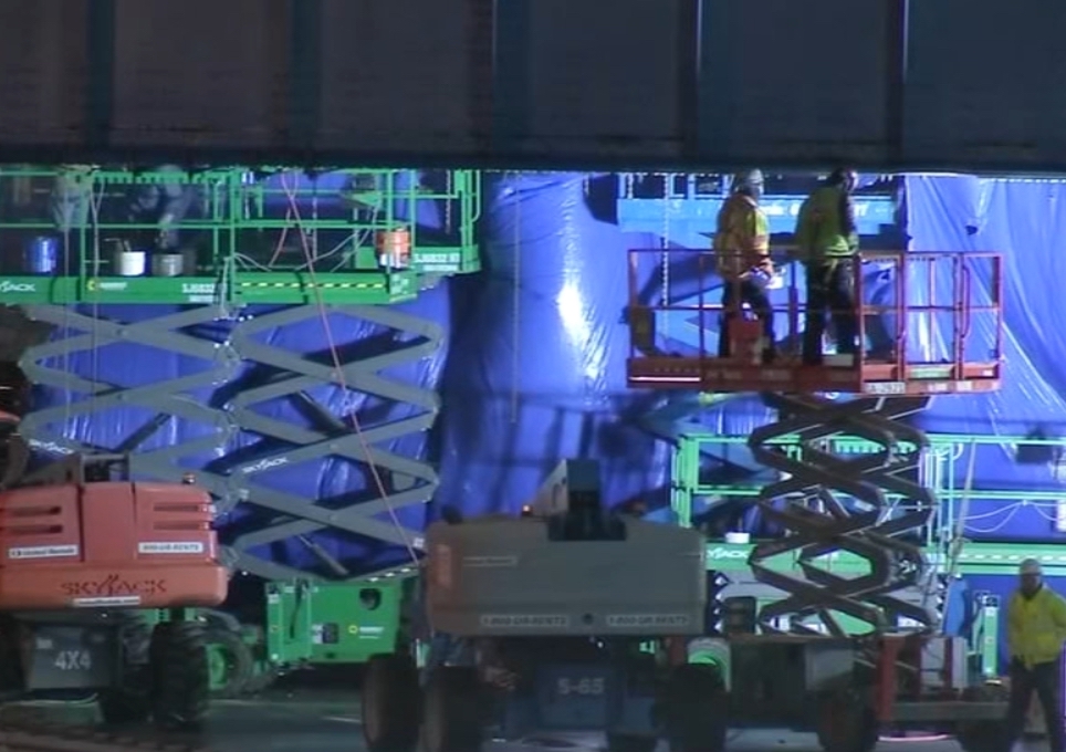 I95-bridge-invex-6abc workers fixing the bridge