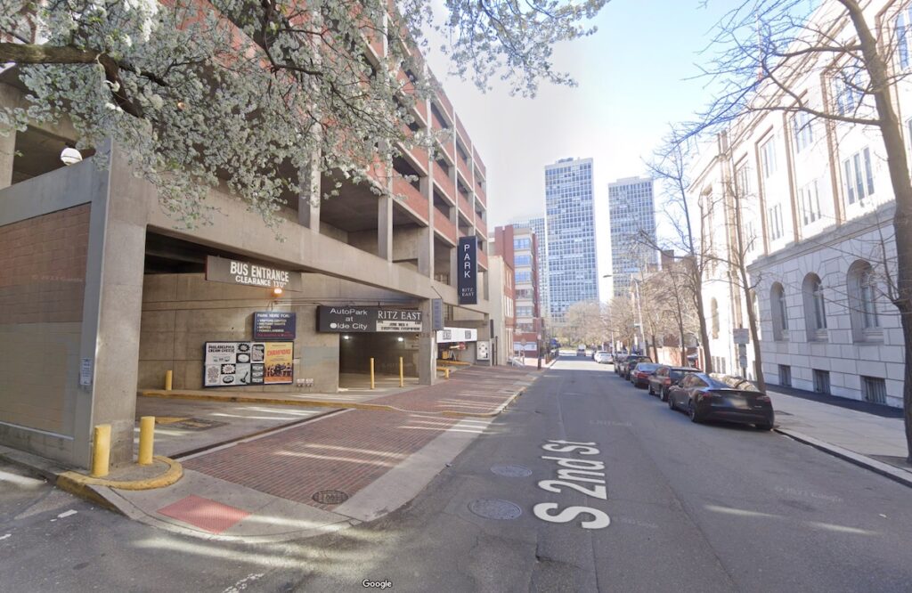 Philadelphia Parking Authority’s AutoPark at Old City Philadelphia Parking Authority's AutoPark at Old City