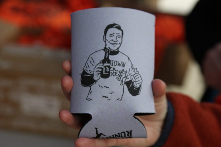 a Fishtown Beer Runners drink koozie