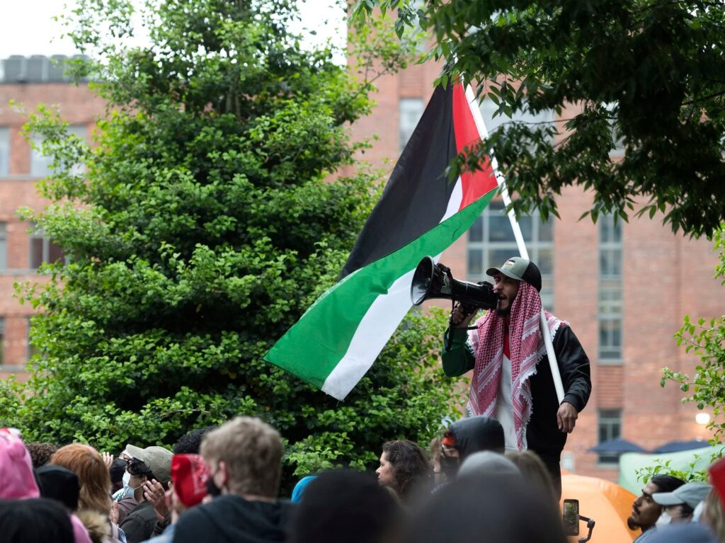 israel-gaza-protest-washington-dc-2024-04-28 A student protests the Israel-Hamas war at George Washington University in Washington, D.C.