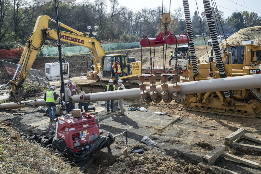 SPLPIPEXX-b Pipeline contstruction