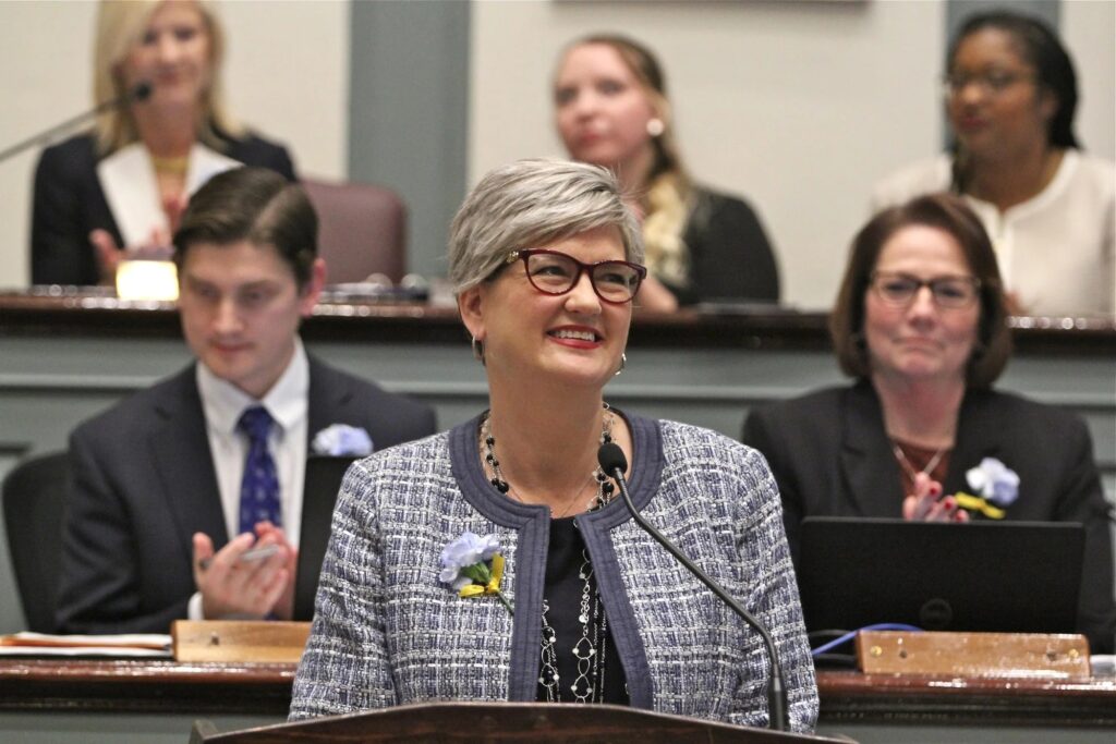 2018-01-08-e-lee-laura-sturgeon-delaware-dover-legislative-hall Laura Sturgeon