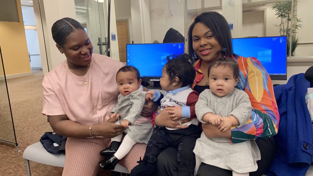 2024-05-01-delaware-baby-formula-shortage-bill-1 Paris and Briante Grant sit with their triplets