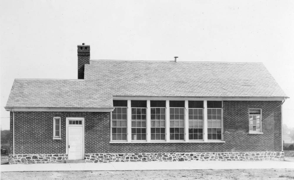 Hockessin-Colored-School-107C-rear A rear view of Hockessin Colored School #107C (Courtesy of Hagley Library and Museum)