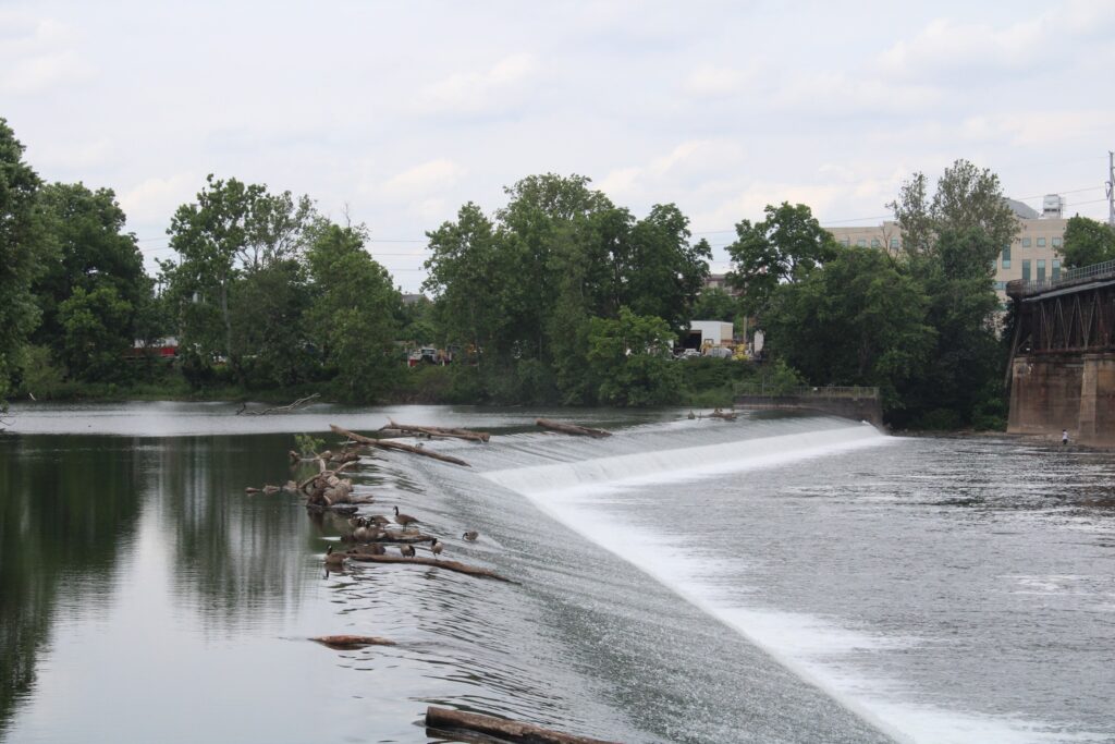 norristown-dam-2 the Schuylkill River