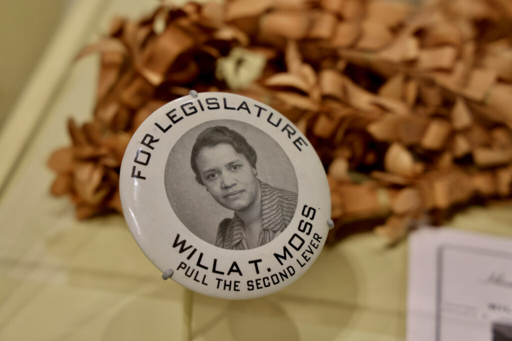 Archival campaign button