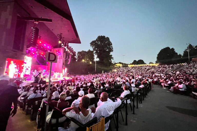 Fans enjoy the final Frankie Beverly show in Philadelphia, ''Farewell and I Wanna Thank You,'' at the Dell Music Center July 6, 2024. (Amanda Fitzpatrick/WHYY News)