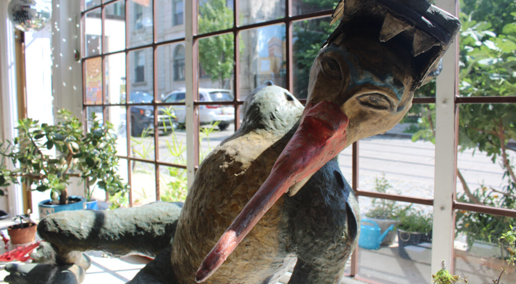 indivisible-1-cropped A sculpture by Antonio Arroniz Castro featured in the